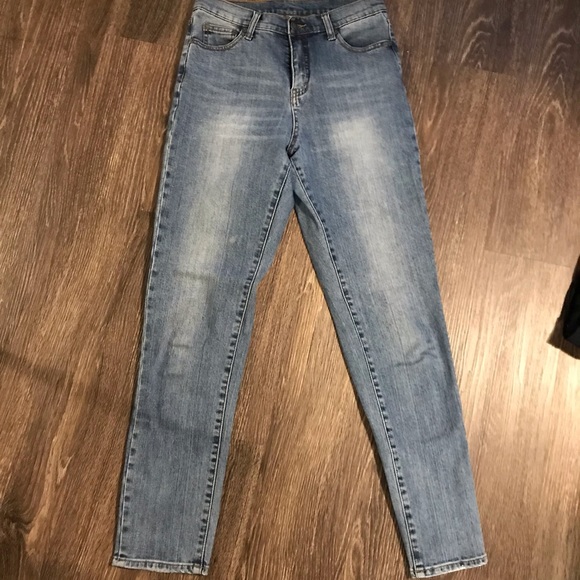 Cheap Monday the “Donna” jeans - Picture 2 of 6